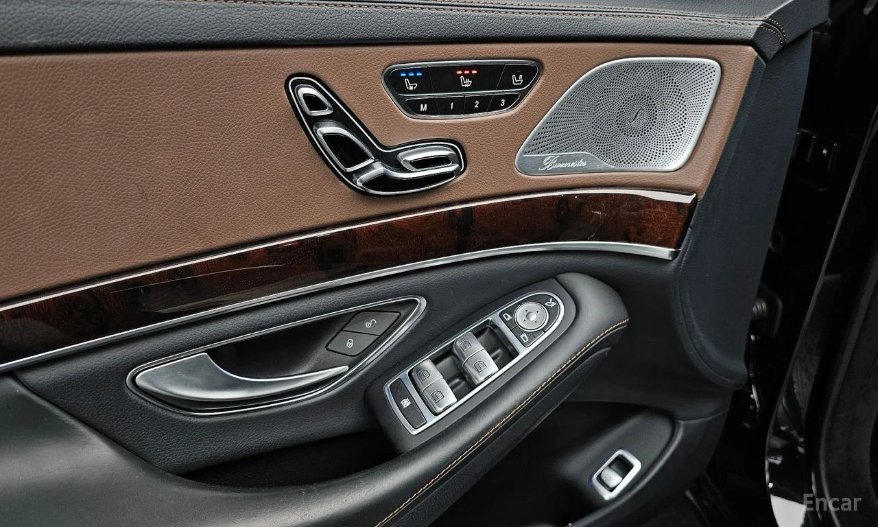 Mercedes-Benz S 560 4MATIC* BURMESTER* 3TV* ОБДУХВАНЕ* ХЕДЪП* МАСАЖ* , снимка 10 - Автомобили и джипове - 54732265