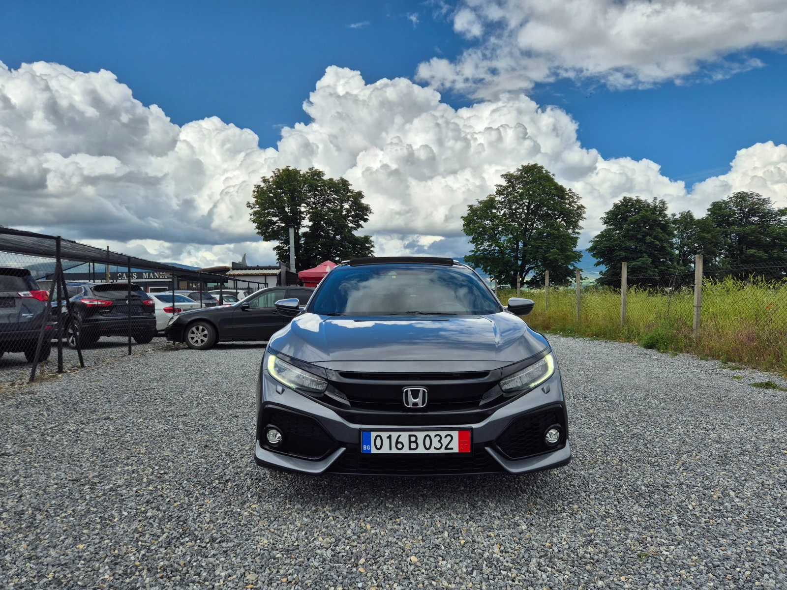 Honda Civic 1.6I-DTEC* AUTOMAT* NAVI* PANORAMA* 