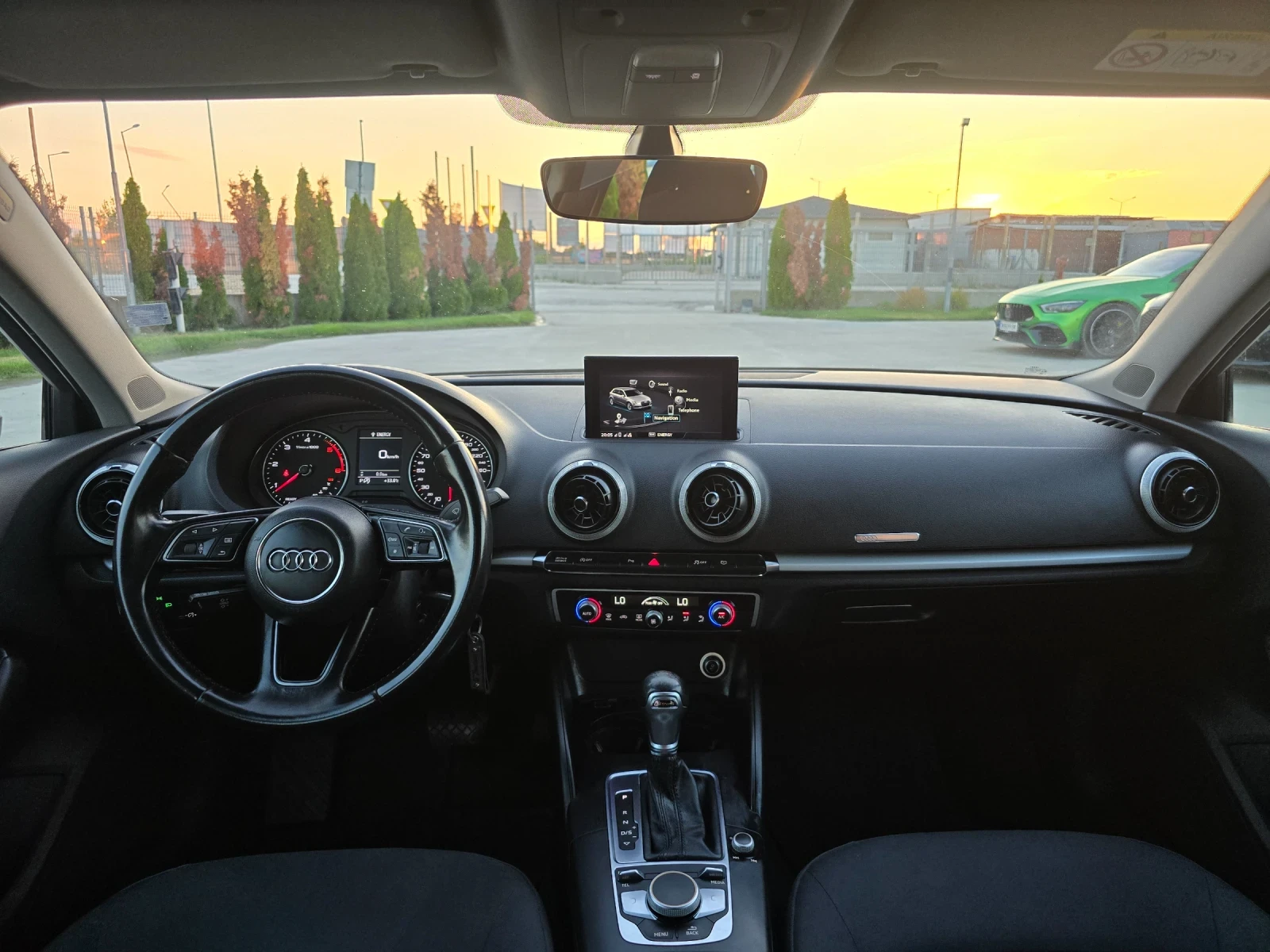 Audi A3 1.6TDI/S-TRONIC/РЕГИСТРИРАНА/ЛИЗИНГ, снимка 8 - Автомобили и джипове - 55021728