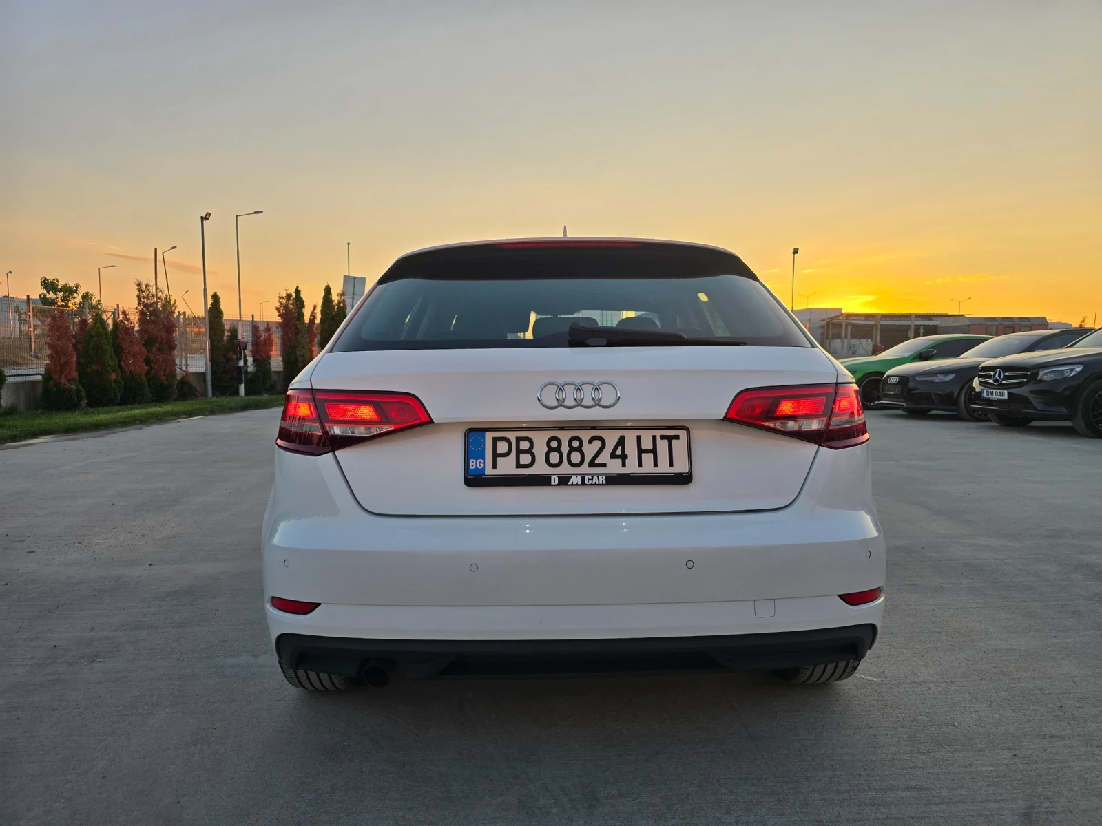 Audi A3 1.6TDI/S-TRONIC/РЕГИСТРИРАНА/ЛИЗИНГ, снимка 6 - Автомобили и джипове - 55021728