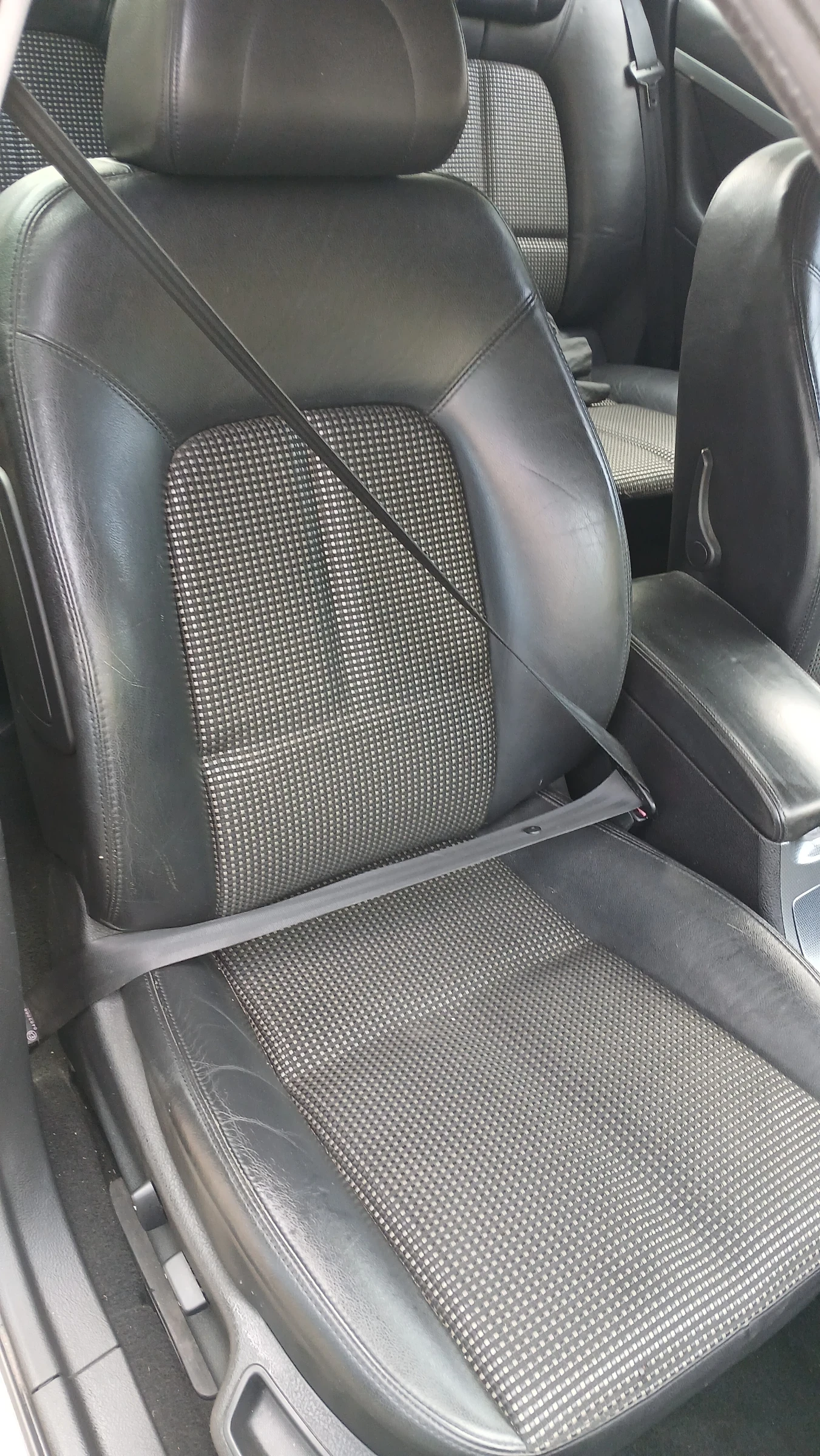 Peugeot 407, снимка 16 - Автомобили и джипове - 55037075