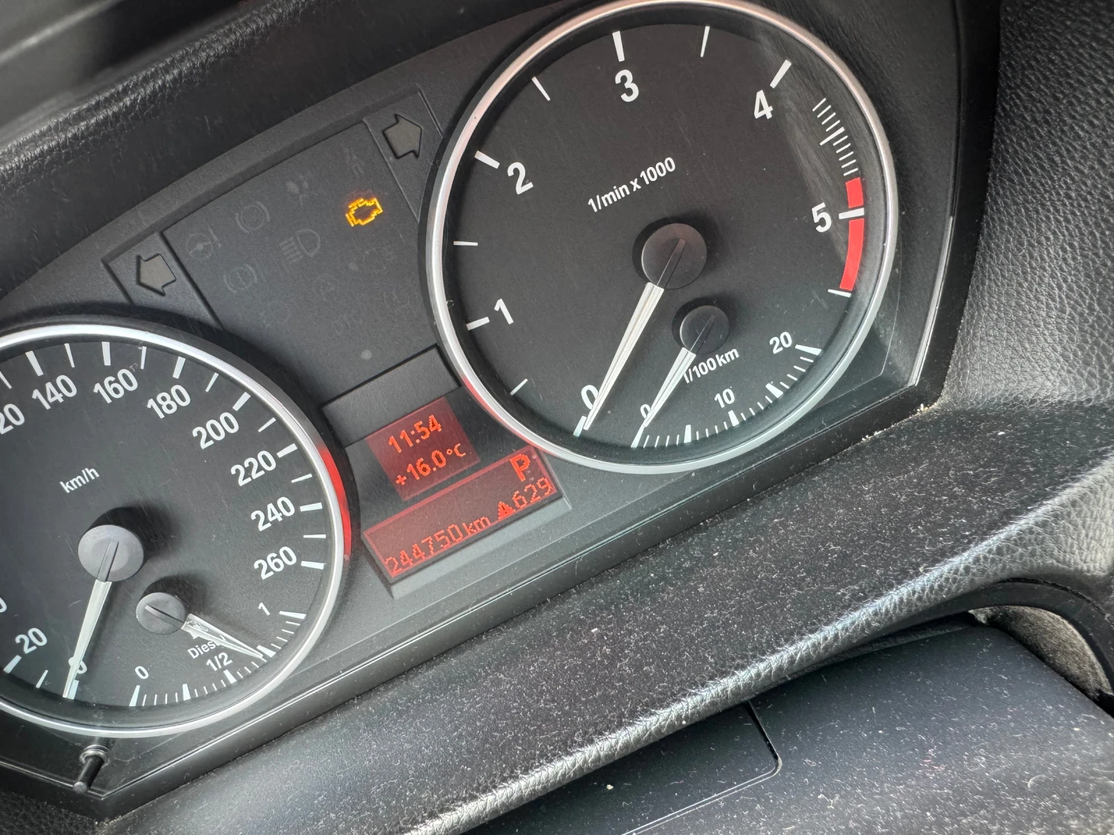 BMW 320, снимка 4 - Автомобили и джипове - 55453715