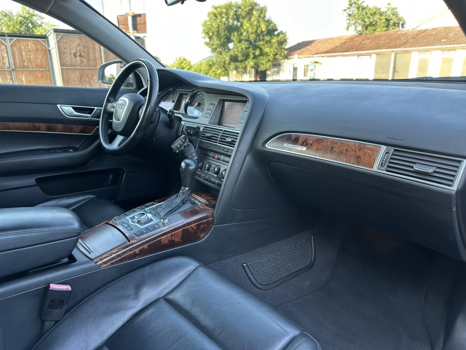 Audi A6 Quattro* Avtomat* 212000км* , снимка 12 - Автомобили и джипове - 55468294