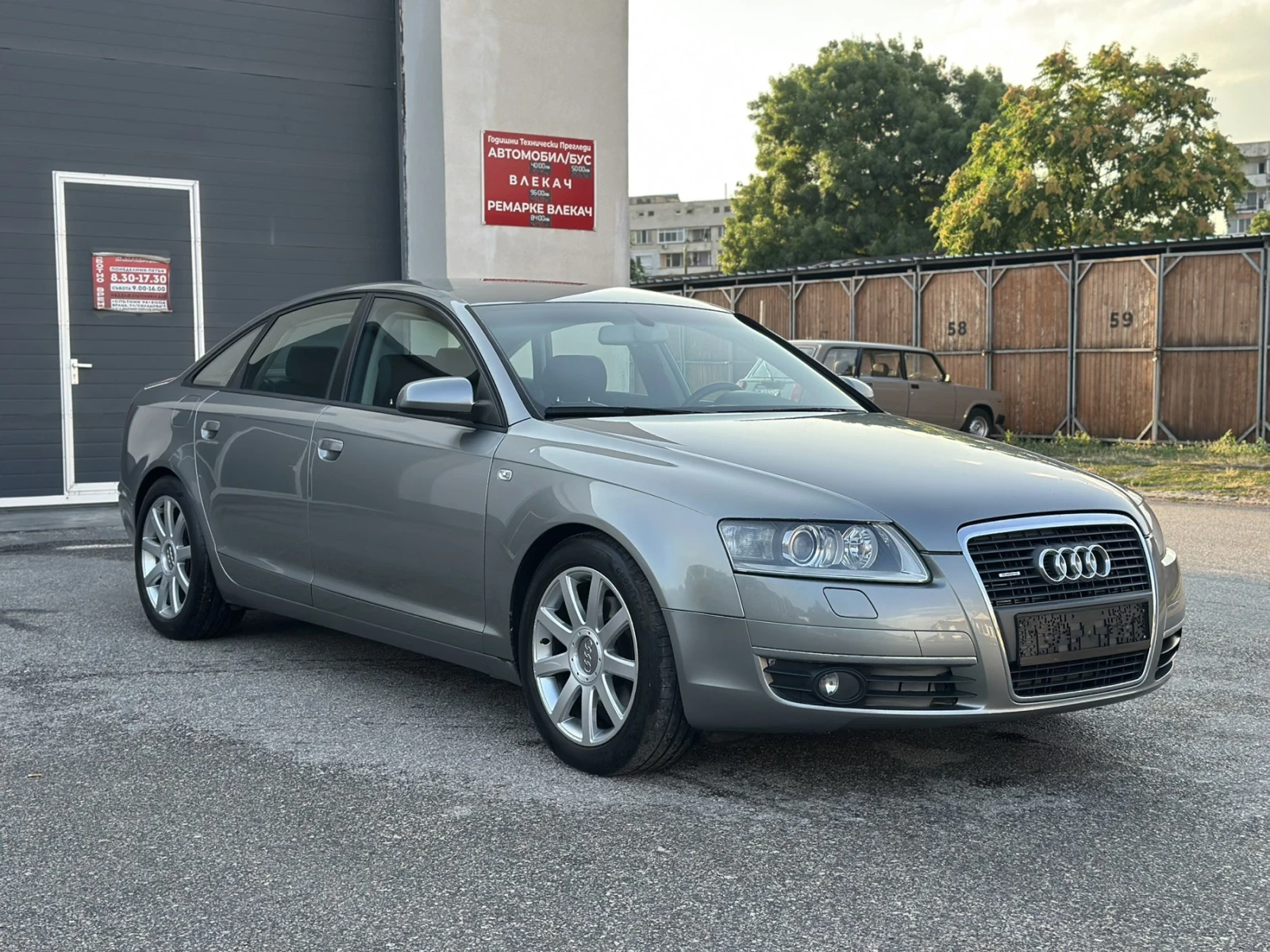 Audi A6 Quattro* Avtomat* 212000км* , снимка 3 - Автомобили и джипове - 55468294
