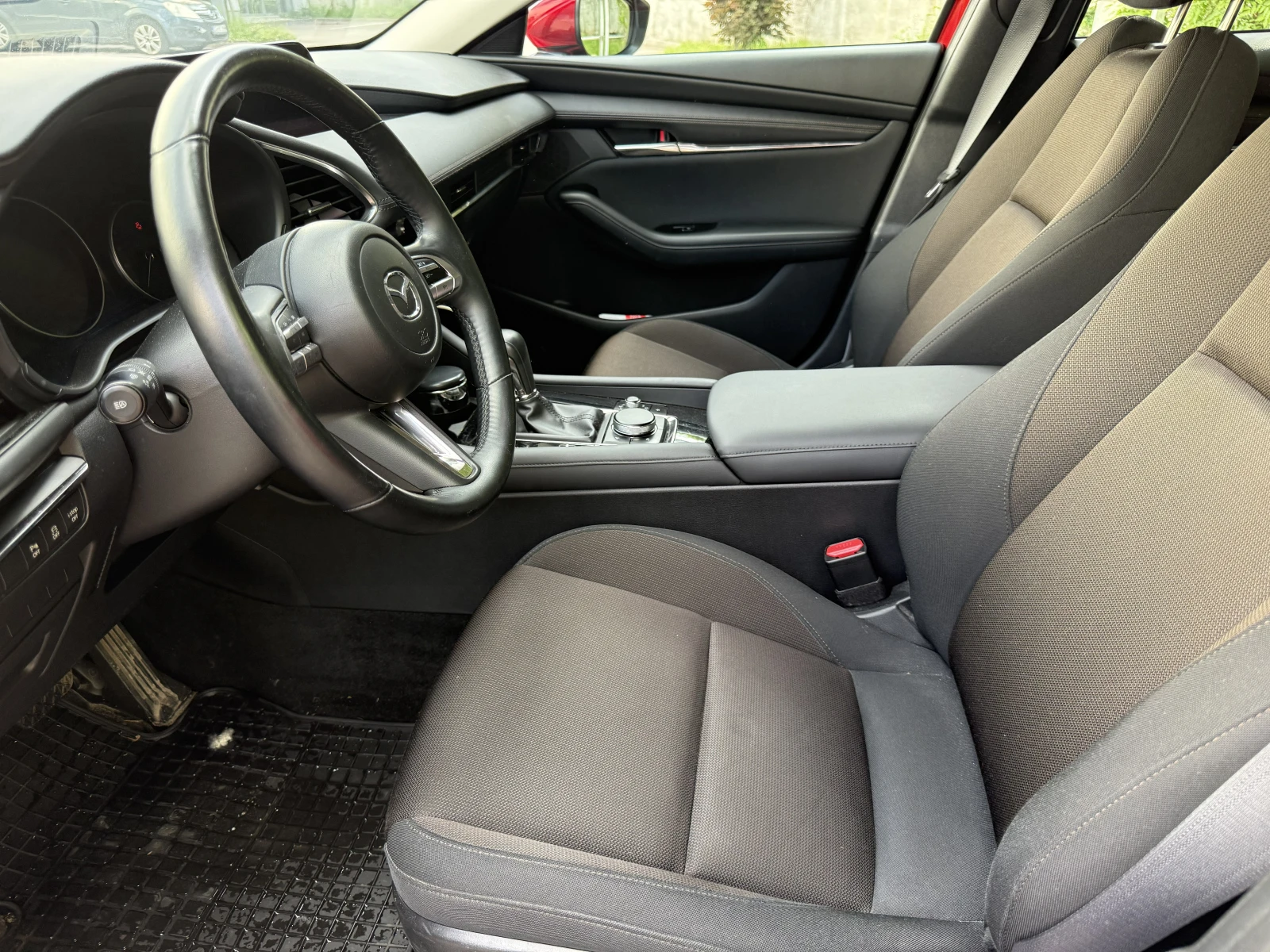Mazda 3 eSkyactiveG, снимка 6 - Автомобили и джипове - 55850557