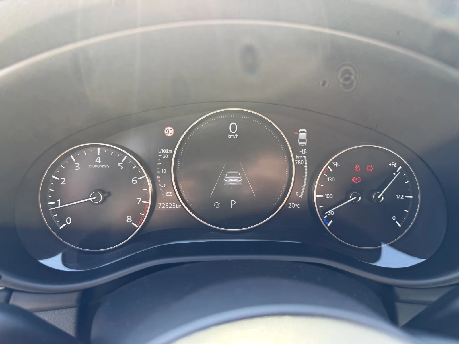 Mazda 3 eSkyactiveG, снимка 10 - Автомобили и джипове - 55850557