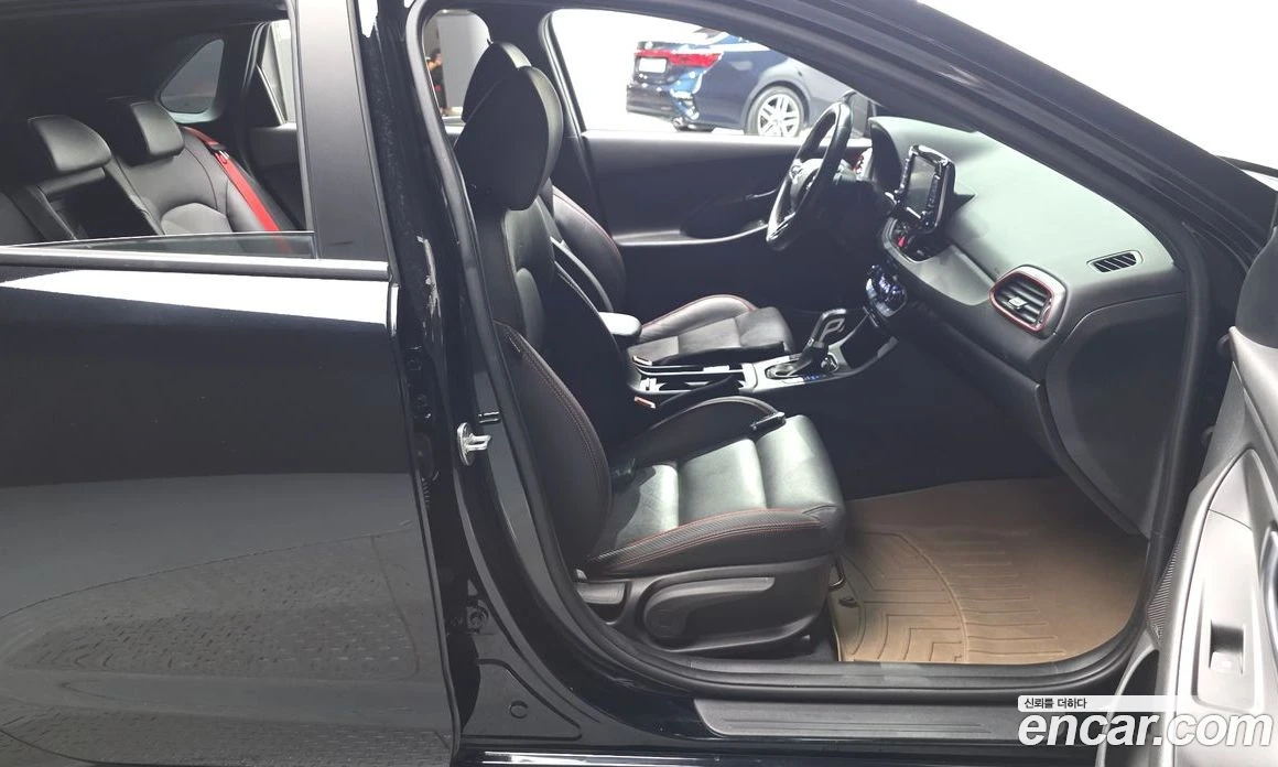 Hyundai I30 1.6 Turbo N Line, снимка 16 - Автомобили и джипове - 55965248