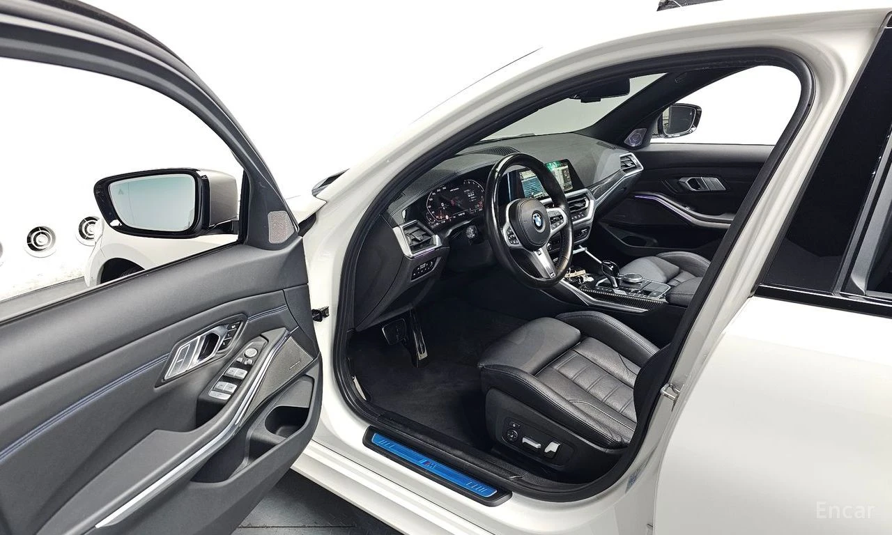 BMW 340 HARMON* KARDON* ДИСТРОНИК* ХЕДЪП* 360КАМЕРА* LANE*, снимка 5 - Автомобили и джипове - 55987370