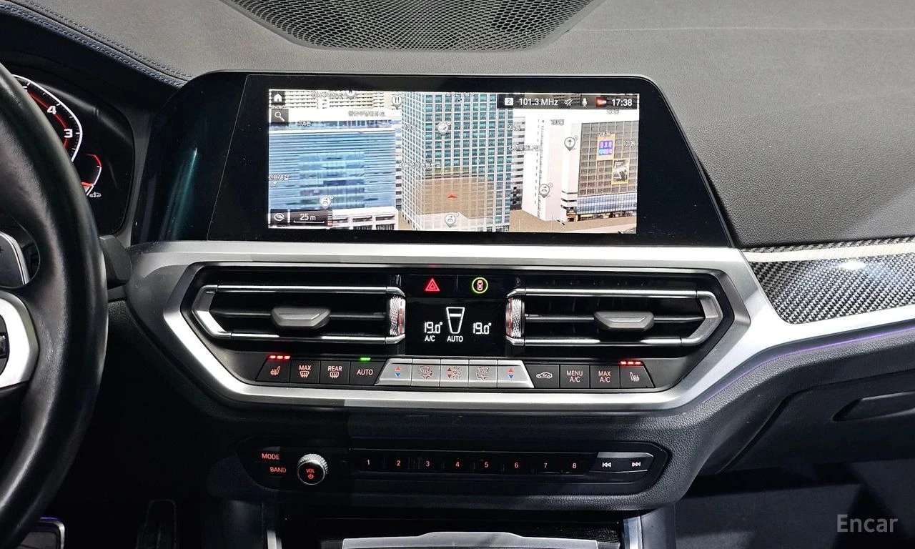 BMW 340 HARMON* KARDON* ДИСТРОНИК* ХЕДЪП* 360КАМЕРА* LANE*, снимка 8 - Автомобили и джипове - 55987370