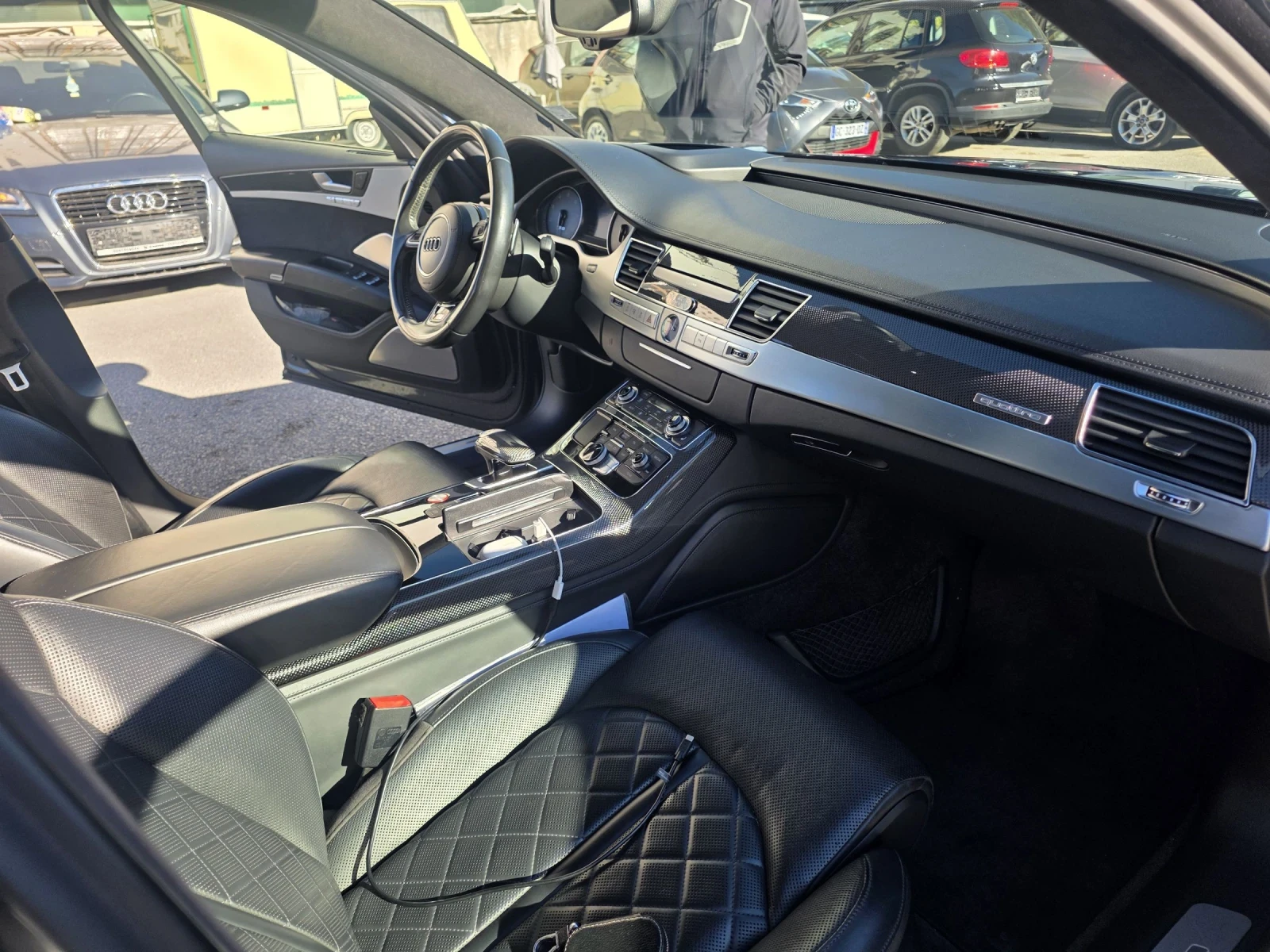 Audi S8 Facelift, B&O, v8, bi Turbo, matrix, снимка 10 - Автомобили и джипове - 56364965
