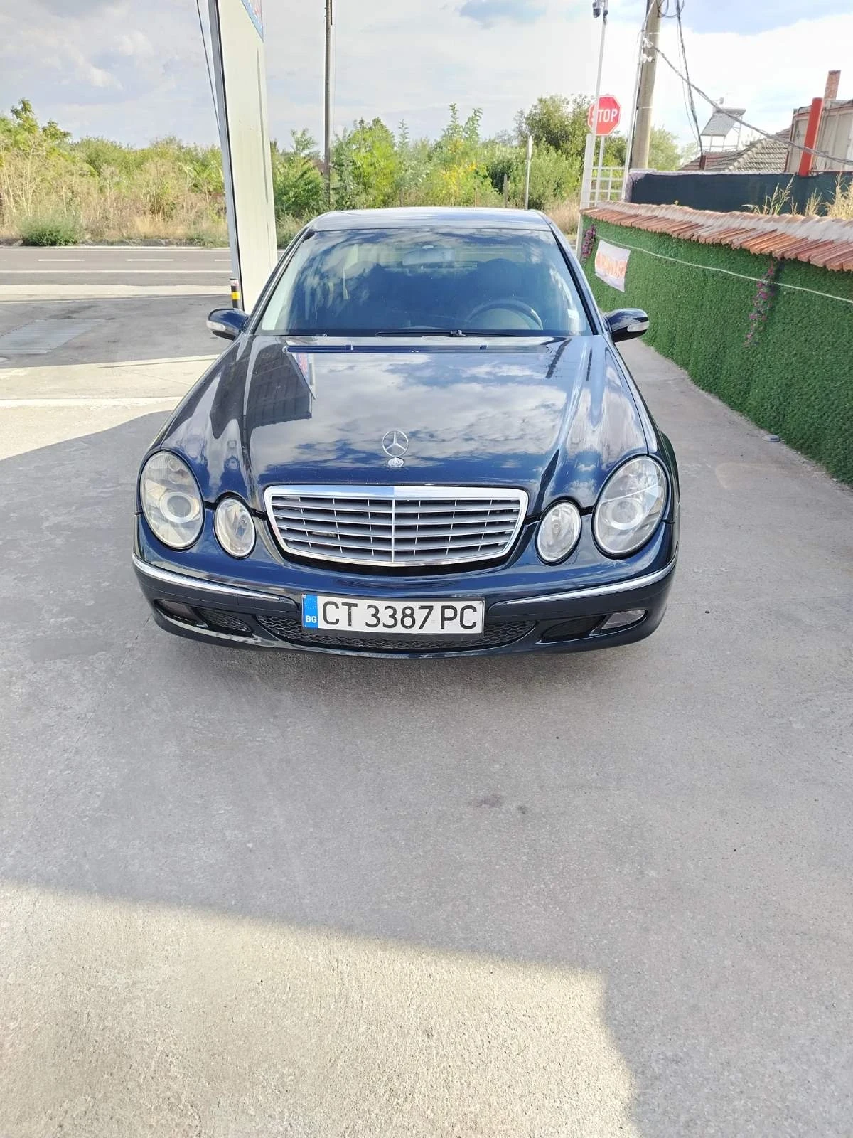Mercedes-Benz E 220