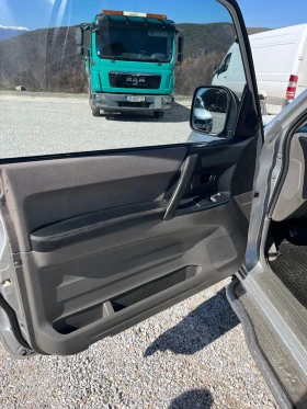 Mitsubishi Pajero, снимка 11
