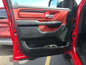 Dodge RAM 1500 Rebel 5.7 HEMI, снимка 12
