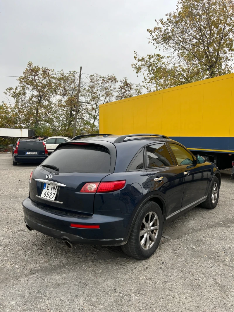 Infiniti Fx 35 Газ/Бензин, снимка 4 - Автомобили и джипове - 47956756