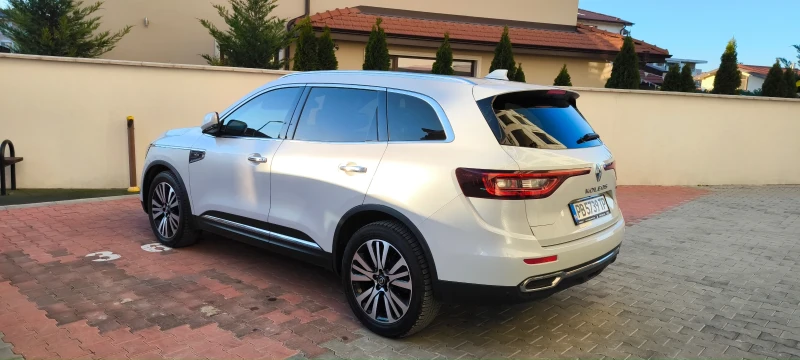 Renault Koleos 2.0 DCI 175 X-Tronic Initiale Paris 4x4 , снимка 7 - Автомобили и джипове - 53408847