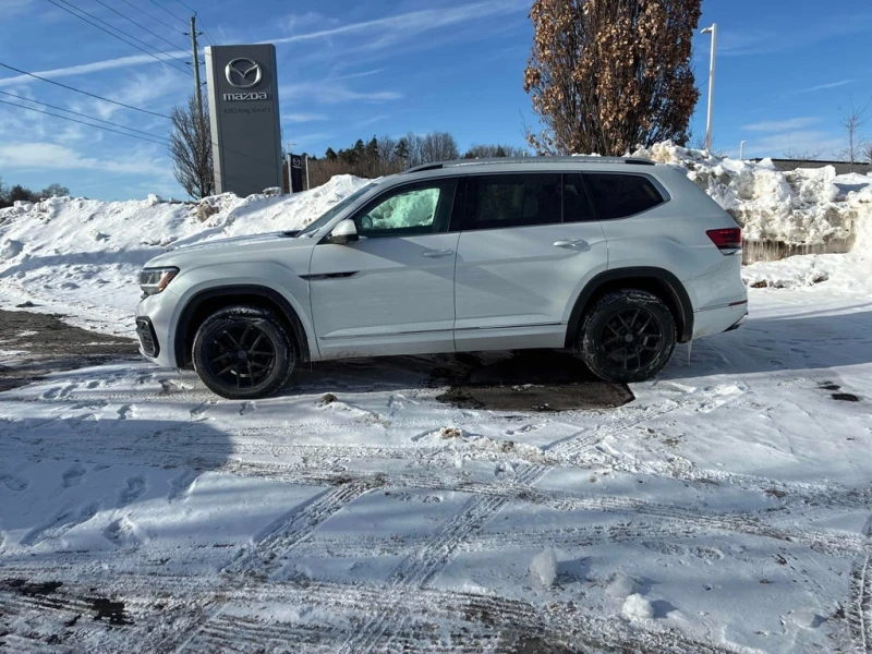 VW Atlas * Execline * CARFAX * ЦЕНА ДО БГ, снимка 2 - Автомобили и джипове - 53469409