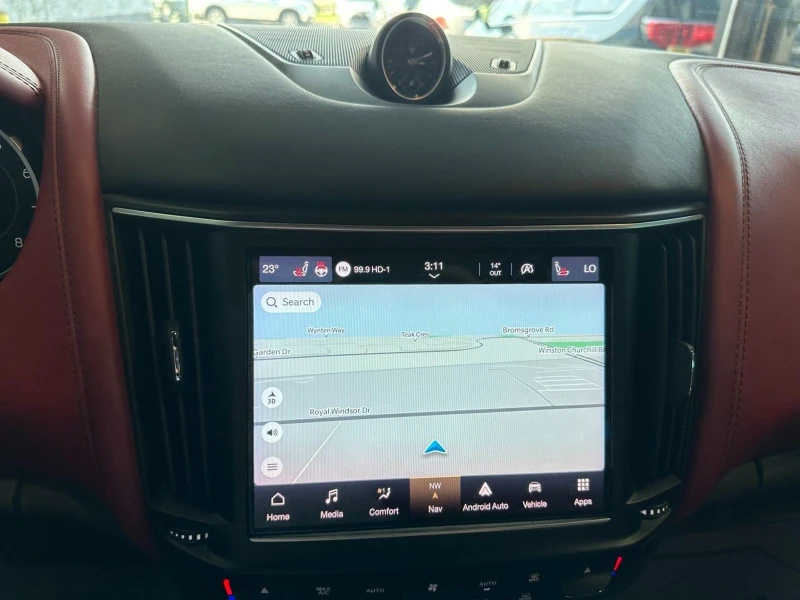 Maserati Levante GranLusso С РЕГИСТРАЦИЯ & АВТО КРЕДИТ , снимка 11 - Автомобили и джипове - 53590973