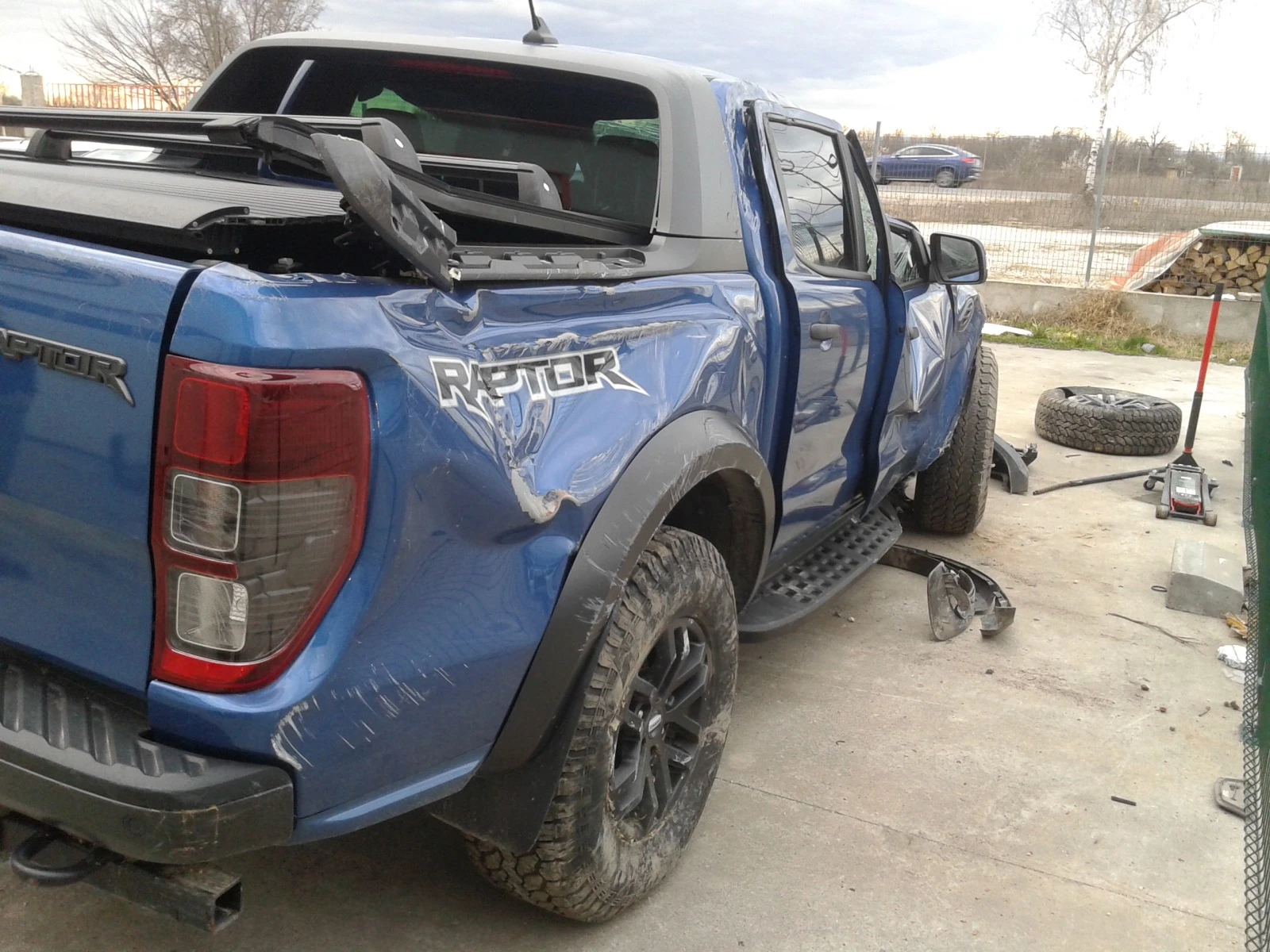 Ford Raptor 2,0d - изображение 3