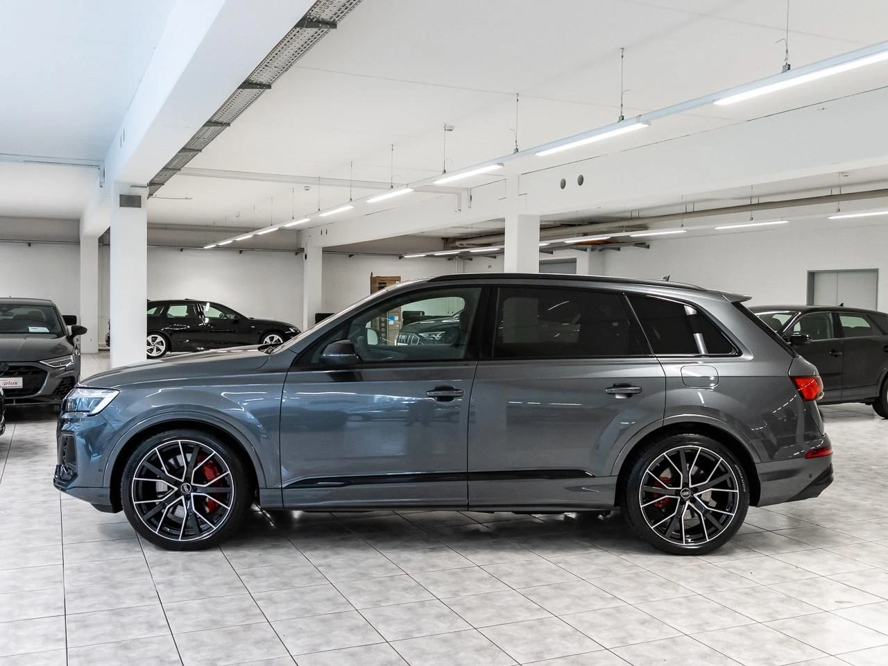 Audi Q7 60 TFSIe/PLUG-IN/FACELIFT/S-LINE/B&O/PANO/HEAD UP/ - изображение 5