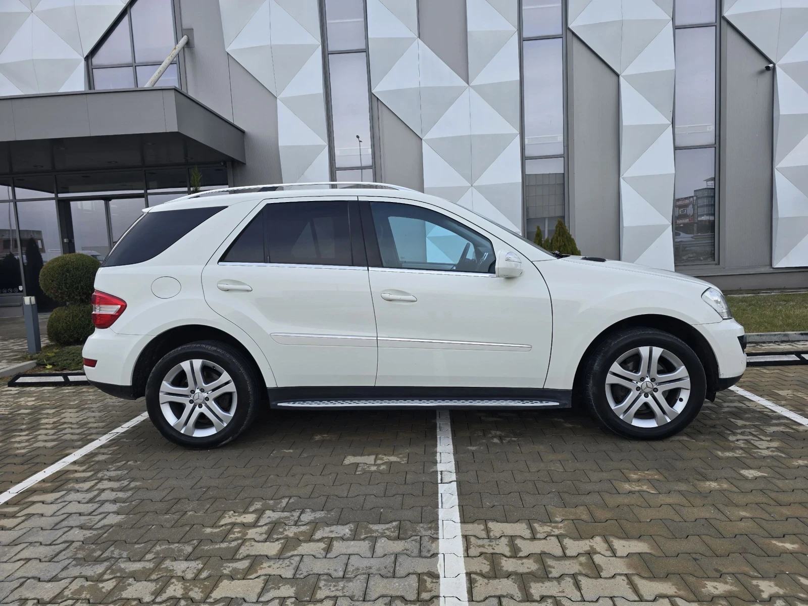 Mercedes-Benz ML 350 Cdi 4MATIC.Facelift - изображение 3