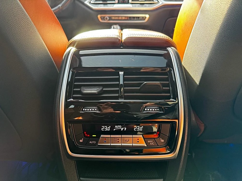 BMW X7 INDIVIDUAL / M-PKG / AERO / ������ / ����� / HUD | Mobile.bg � ����������� 17