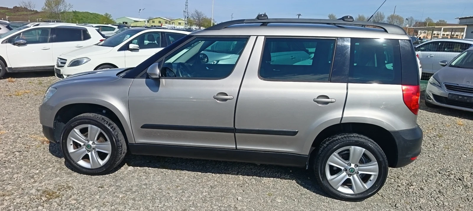 Skoda Yeti 1.2/105 * Италия * ТОП * Камера * Автопилот , снимка 8 - Автомобили и джипове - 54353238
