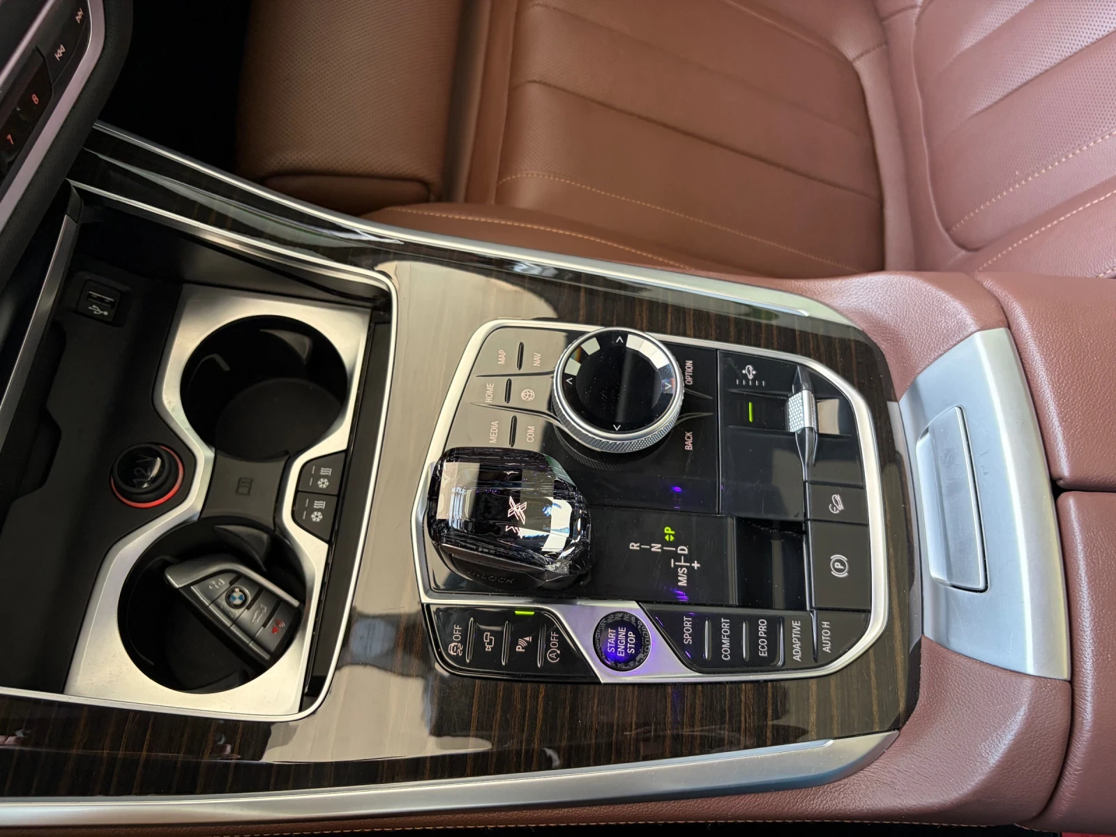 BMW X5 4.0i/M-ПАКЕТ/ВЪЗДУШНО/LASER/360/ВЕНТИЛАЦИЯ, снимка 9 - Автомобили и джипове - 54856795