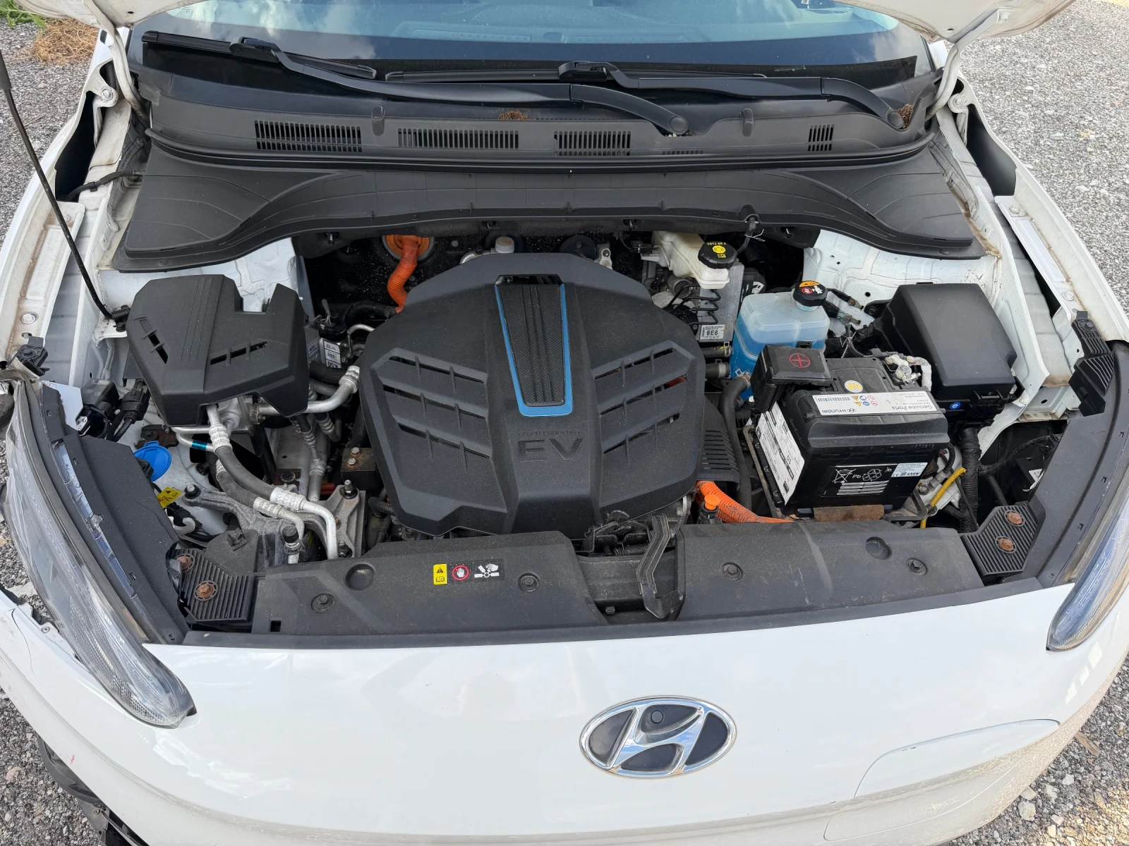 Hyundai Kona 64kWh* FACELIFT, снимка 6 - Автомобили и джипове - 54961964