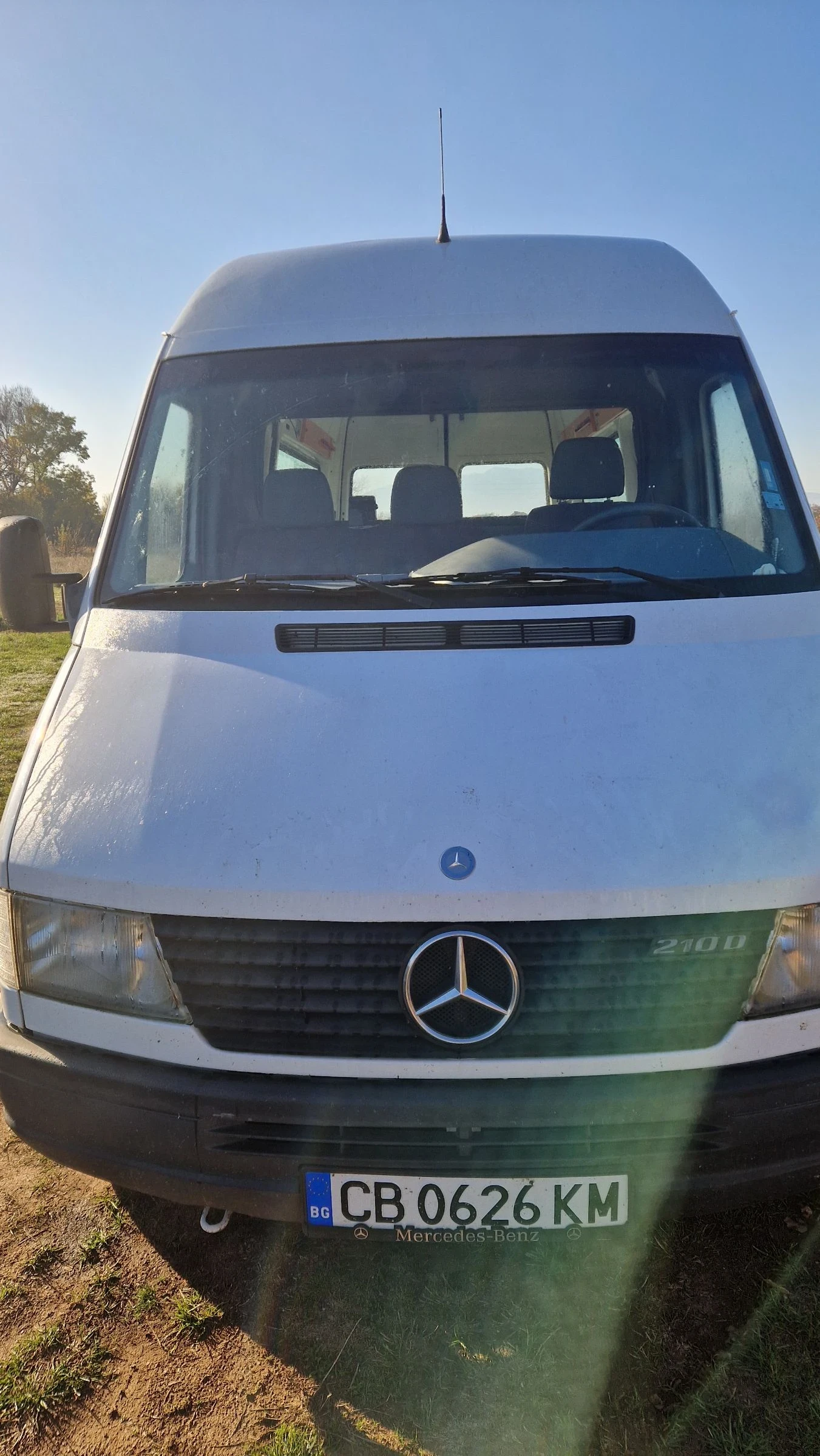 Mercedes-Benz Sprinter 208  - изображение 2