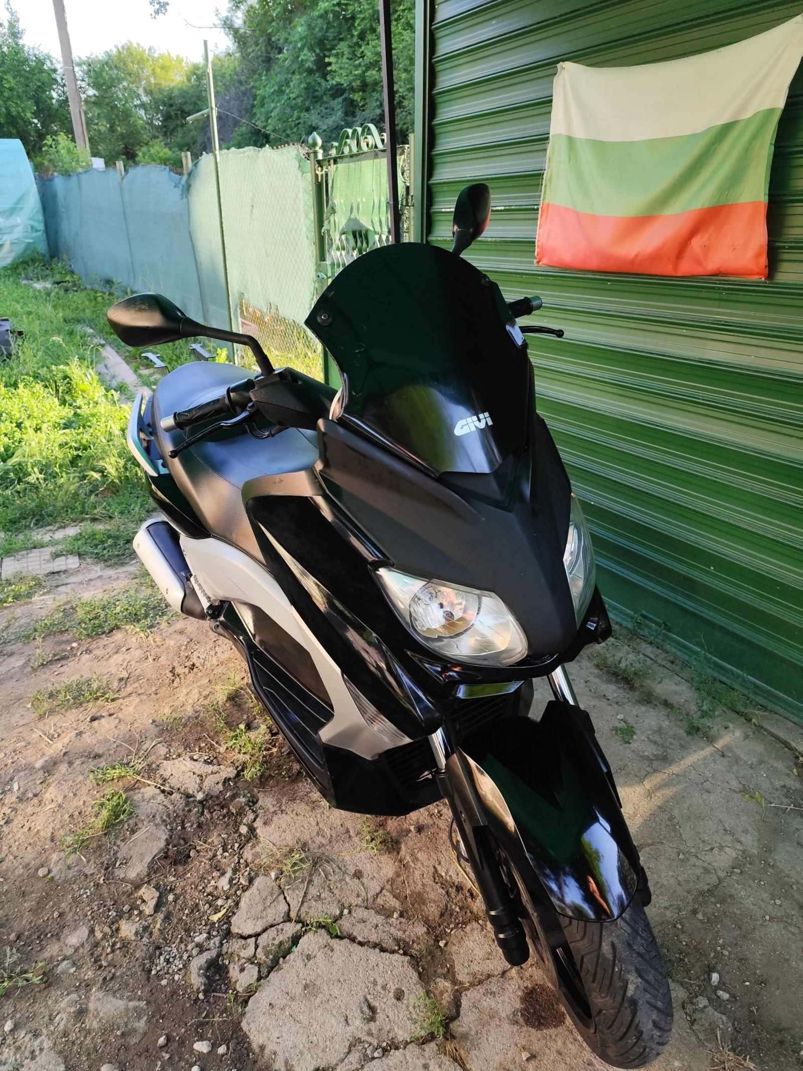 Yamaha X-max 250 sport , снимка 9 - Мотоциклети и мототехника - 54962650