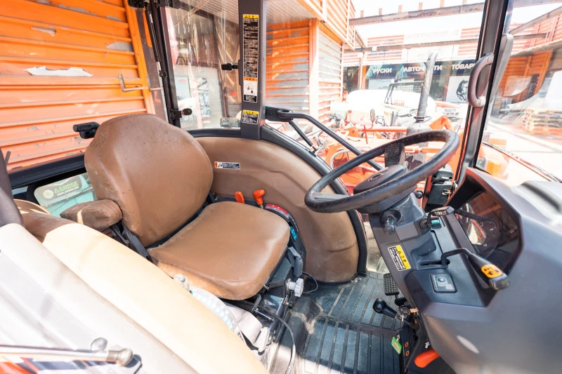 Трактор Kubota KL380, снимка 16 - Селскостопанска техника - 46096813