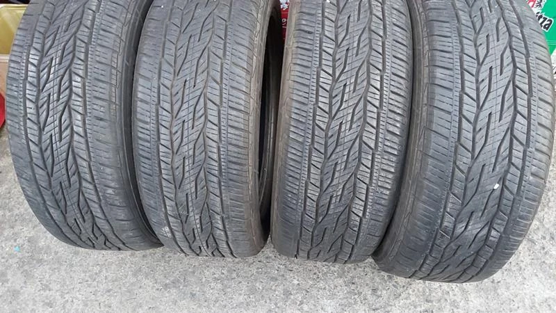 Гуми Летни 225/55R18, снимка 1 - Гуми и джанти - 28260480