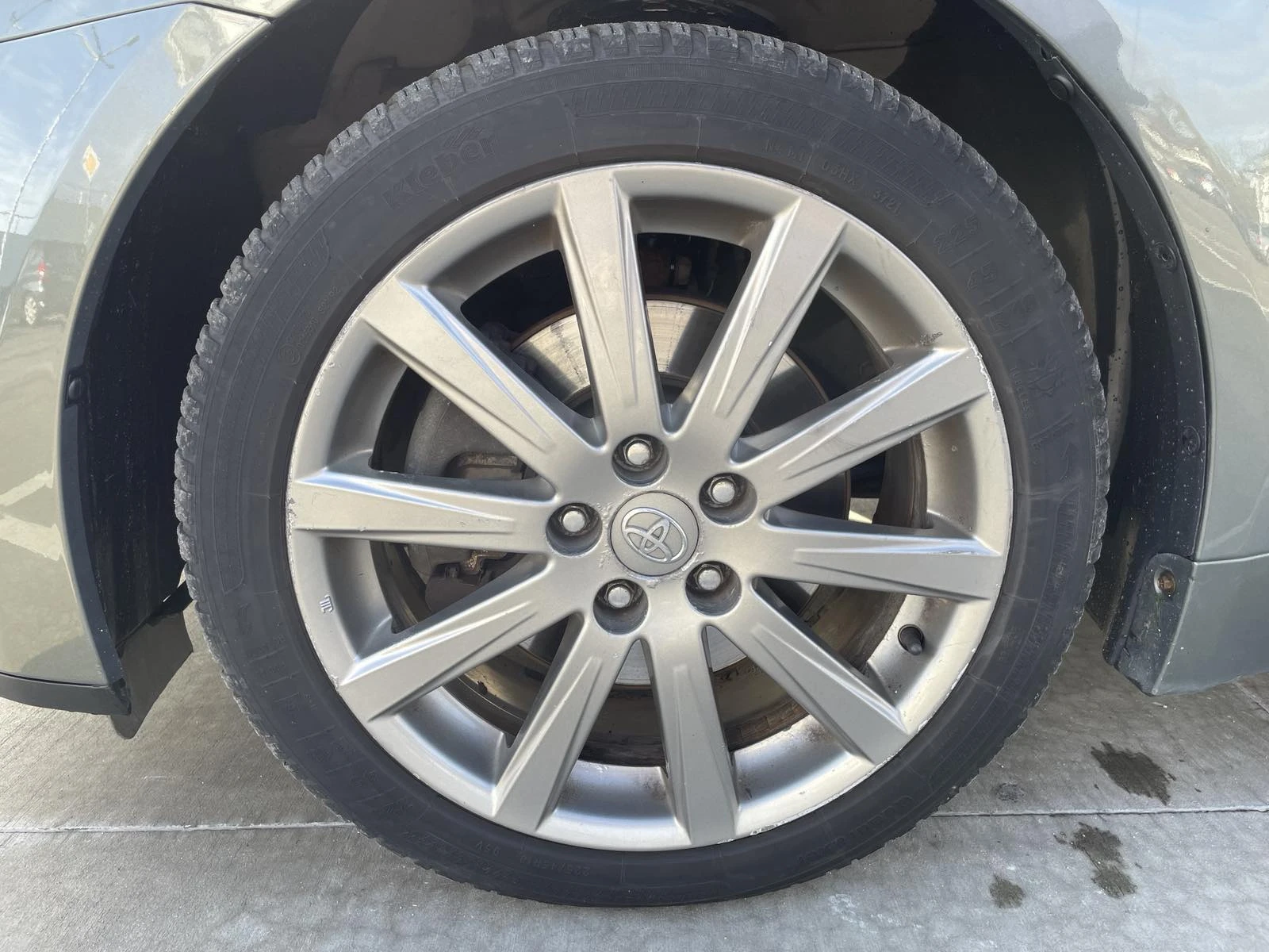 ���� � ������ 225/45R18 �� Toyota Avensis | Mobile.bg � ����������� 2