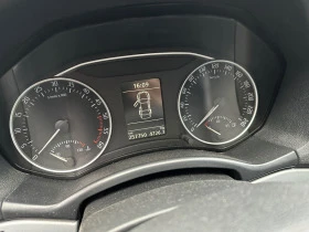 Skoda Octavia 2.0TDI - КЛИМАТРОНИК, снимка 12