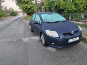 Toyota Auris, снимка 6