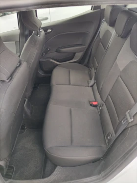 Renault Clio 1.0TCe/ 100к.с./Life, снимка 16
