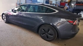     Tesla Model 3 SR+ 