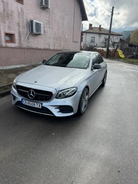 Mercedes-Benz E 220  - изображение 1