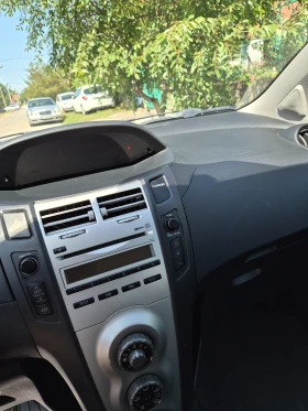 Toyota Yaris 1.4 - 2300 € / 4498.41 лв. - 65297410 8