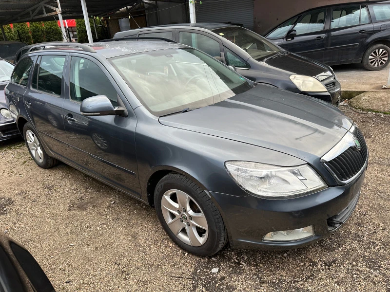 Skoda Octavia 2.0TDI - КЛИМАТРОНИК, снимка 3 - Автомобили и джипове - 43725821