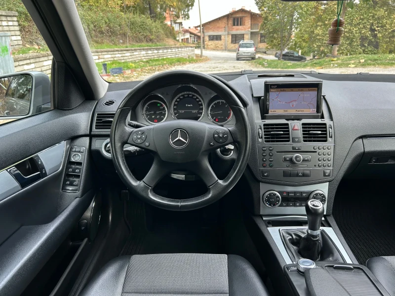 Mercedes-Benz C 220 2.2 CDI Avantgarde, снимка 12 - Автомобили и джипове - 47624830