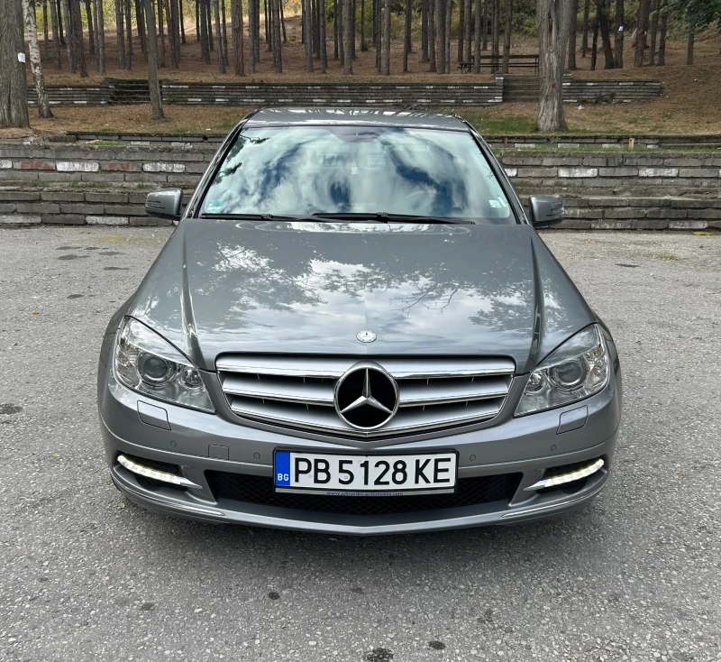 Mercedes-Benz C 220 2.2 CDI Avantgarde, снимка 1 - Автомобили и джипове - 47624830