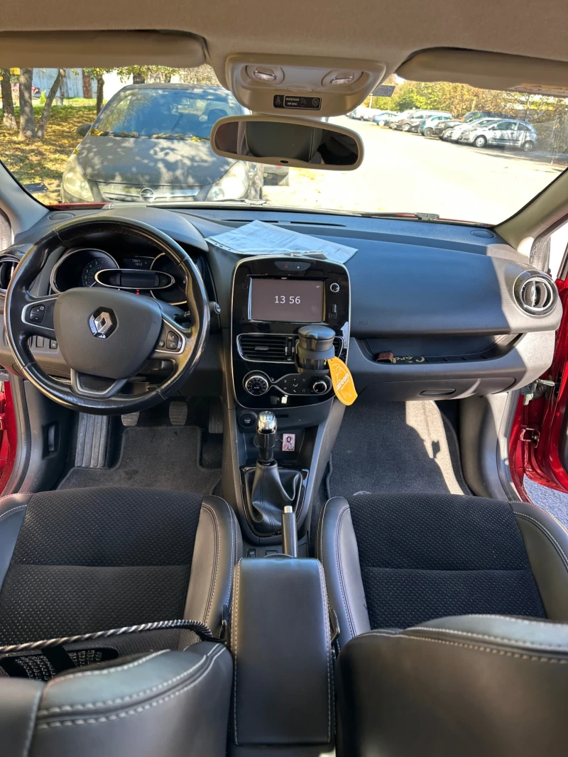 Renault Clio, снимка 11 - Автомобили и джипове - 47901875