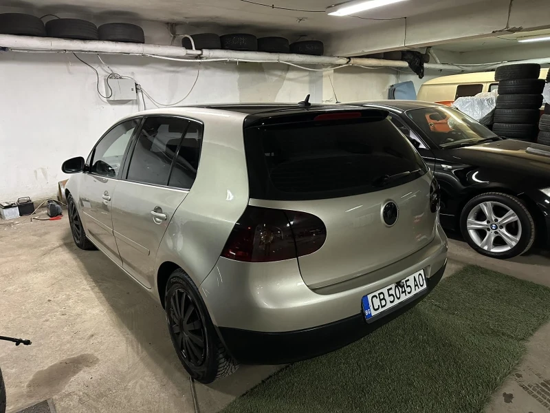 VW Golf 2.0tdi, снимка 3 - Автомобили и джипове - 48395806