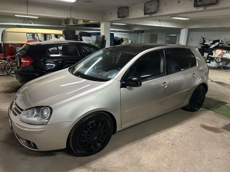 VW Golf 2.0tdi, снимка 4 - Автомобили и джипове - 48395806