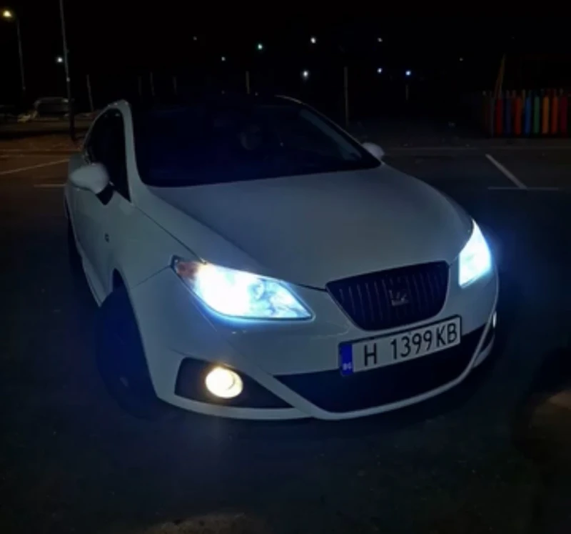 Seat Ibiza 4th Generation, снимка 1 - Автомобили и джипове - 48552583