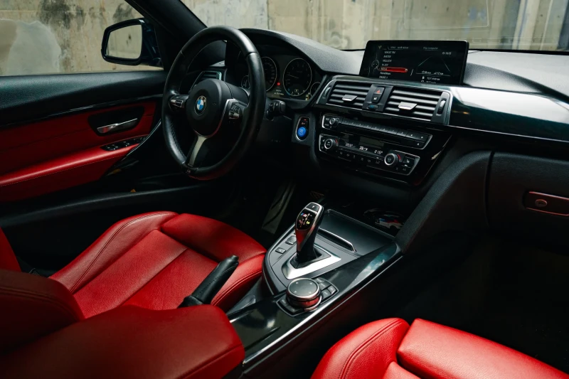 BMW 328 328i xDrive , снимка 9 - Автомобили и джипове - 51549450