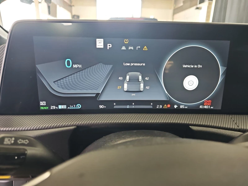 Kia EV6 DISTRONIK* HEADUP* ОБДУХ* 360* LANE ASSIST* KEYLES, снимка 9 - Автомобили и джипове - 51929227