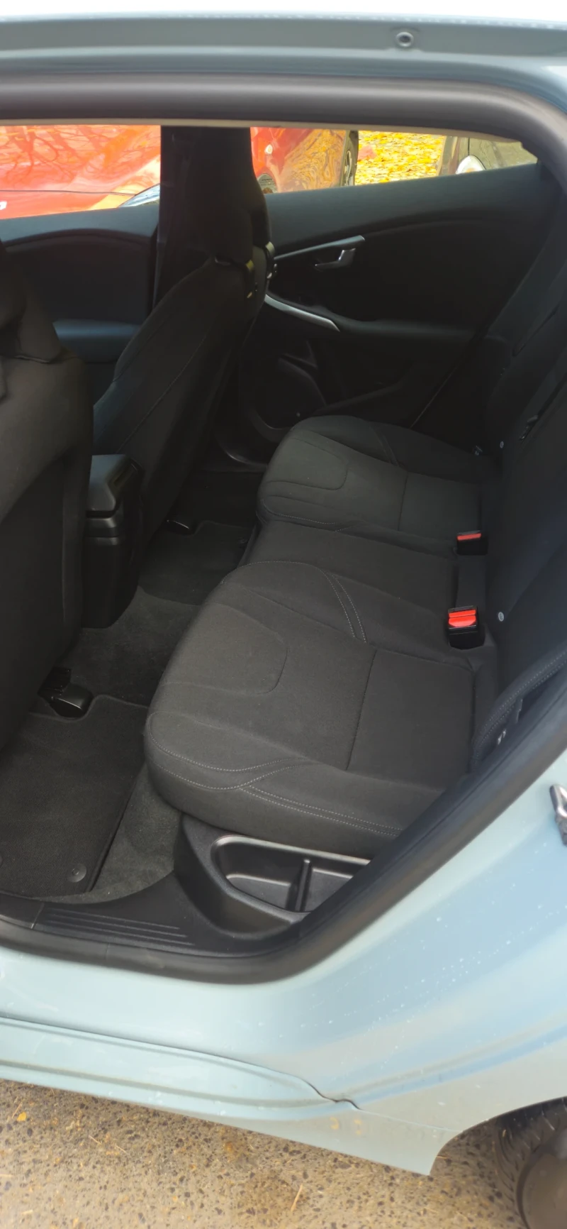 Volvo V40 D2 2.0 , снимка 10 - Автомобили и джипове - 52460522