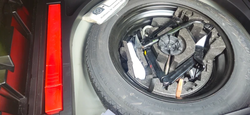 Volvo V40 D2 2.0 , снимка 12 - Автомобили и джипове - 52460522